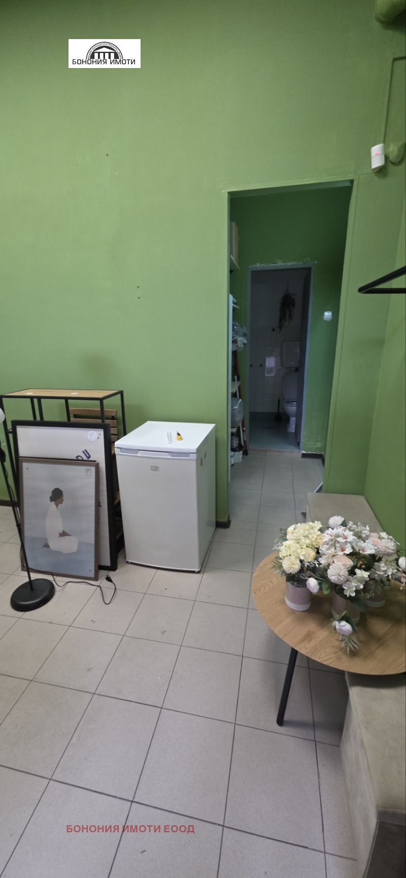 Под наем МАГАЗИН, град София, Център • 300 € / 586.75 лв. • 38163922 1 — Holmes.bg Под наем МАГАЗИН, град София, Център • 300 € / 586.75 лв. • 38163922 1