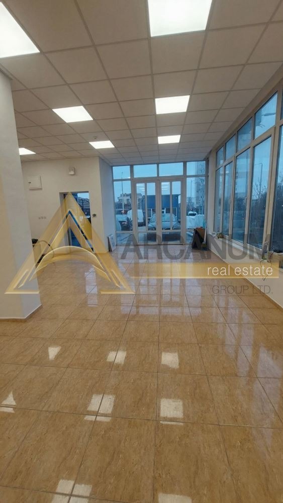 Под наем ОФИС, град Варна, Възраждане 4 • 3000 лв. / 1533.88 € • 49935296 1 — Holmes.bg Под наем ОФИС, град Варна, Възраждане 4 • 3000 лв. / 1533.88 € • 49935296 1