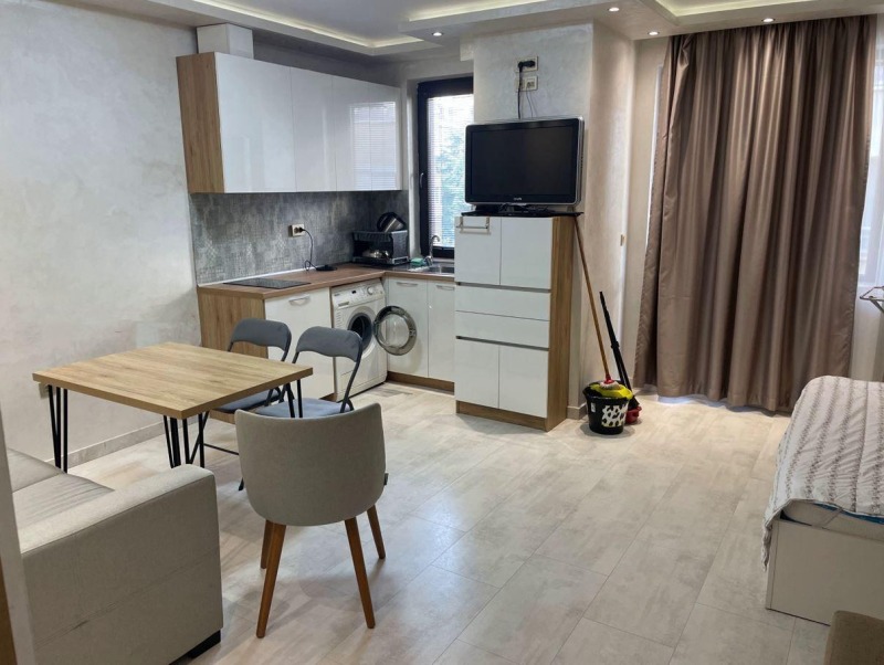 Под наем 1-СТАЕН, град Бургас, Лазур • 350 € / 684.54 лв. • 59481284 1 — Holmes.bg Под наем 1-СТАЕН, град Бургас, Лазур • 350 € / 684.54 лв. • 59481284 1