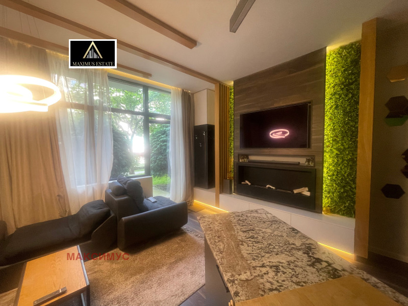 Под наем 3-СТАЕН, град София, Младост 4 • 960 € • 92702574 1 — Holmes.bg Под наем 3-СТАЕН, град София, Младост 4 • 960 € • 92702574 1