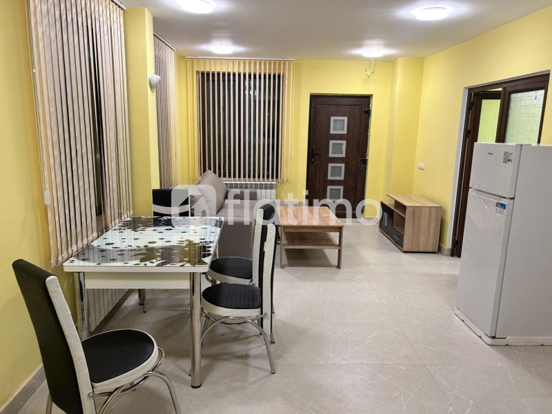 Под наем 2-СТАЕН, град София, Надежда 2 • 565 € / 1105.04 лв. • 75881585 1 — Holmes.bg Под наем 2-СТАЕН, град София, Надежда 2 • 565 € / 1105.04 лв. • 75881585 1