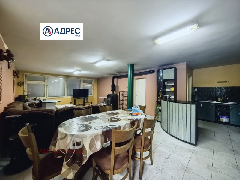 Под наем КЪЩА, град Русе, в.з. Средна кула • 1200 € / 2347.00 лв. • 25331103 1 — Holmes.bg Под наем КЪЩА, град Русе, в.з. Средна кула • 1200 € / 2347.00 лв. • 25331103 1
