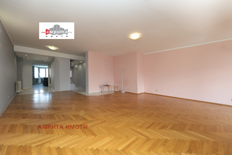 Под наем МЕЗОНЕТ, град София, Лозенец • 2000 € / 3911.66 лв. • 75920365 1 — Holmes.bg Под наем МЕЗОНЕТ, град София, Лозенец • 2000 € / 3911.66 лв. • 75920365 1