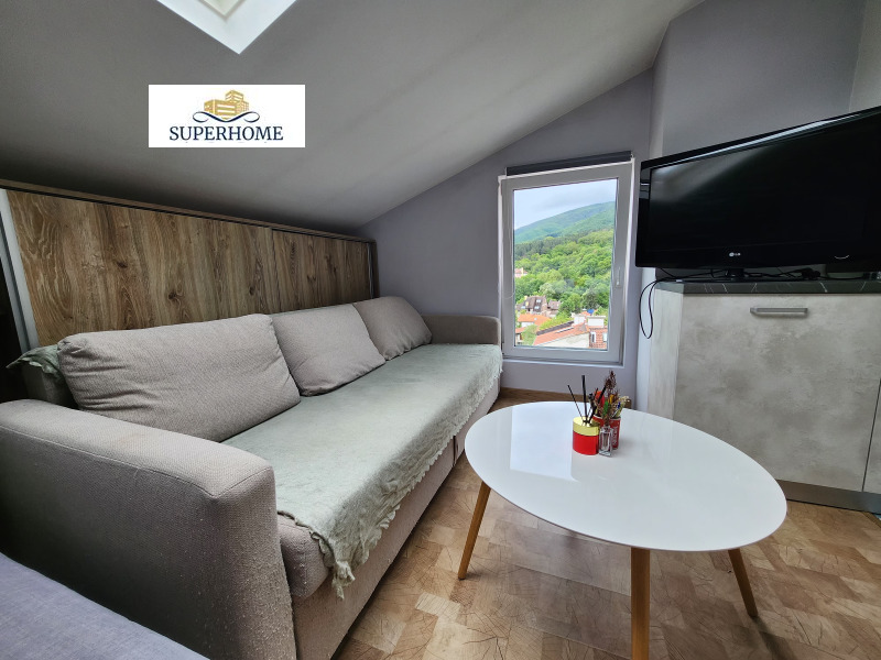Под наем АТЕЛИЕ, ТАВАН, град София, Карпузица • 520 € • 33119535 1 — Holmes.bg Под наем АТЕЛИЕ, ТАВАН, град София, Карпузица • 520 € • 33119535 1