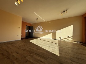 Обява Дава под наем ОФИС,град Пловдив, Център