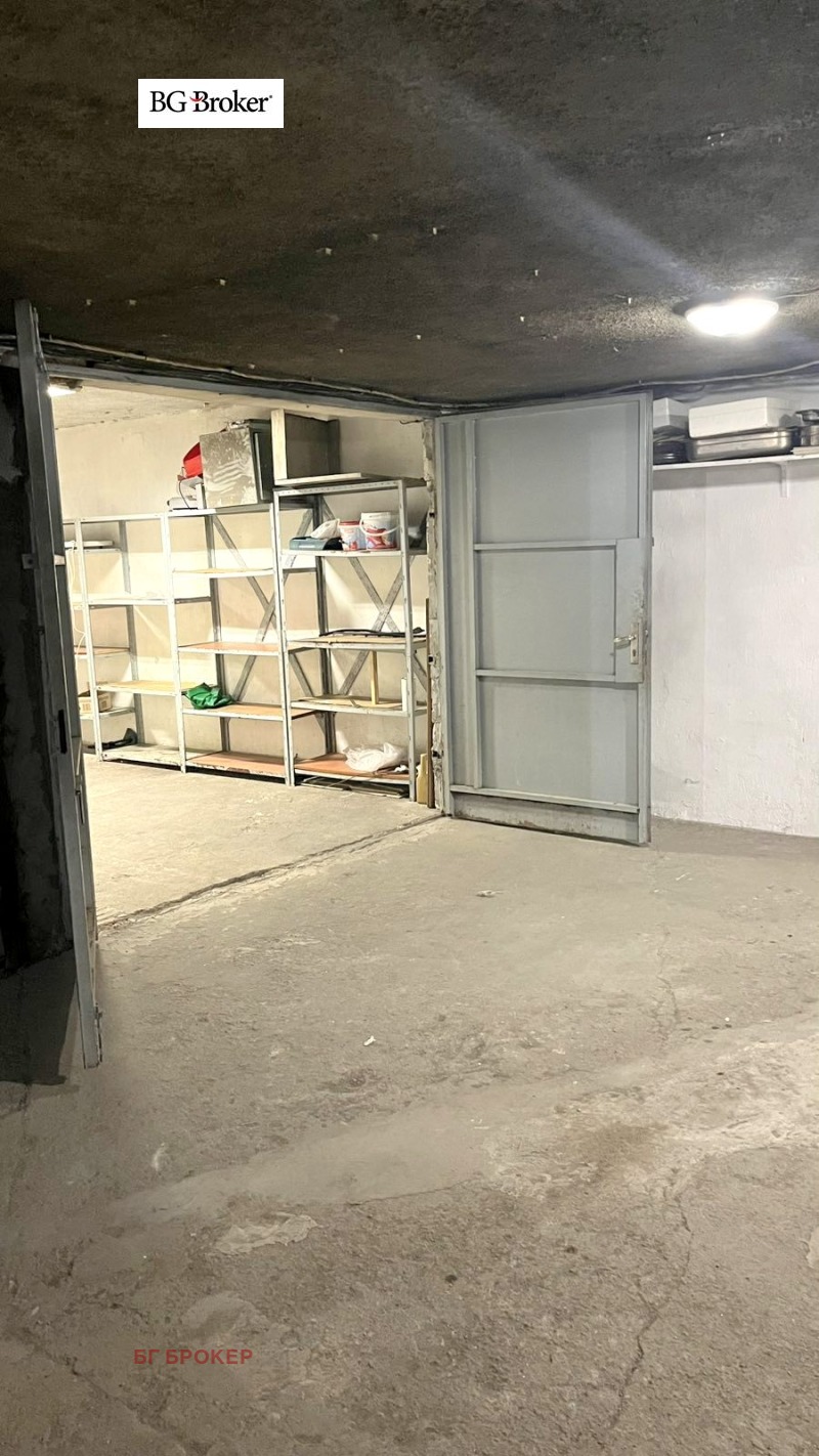 Под наем ГАРАЖ, ПАРКОМЯСТО, град София, Лозенец • 150 € / 293.37 лв. • 67357647 1 — Holmes.bg Под наем ГАРАЖ, ПАРКОМЯСТО, град София, Лозенец • 150 € / 293.37 лв. • 67357647 1