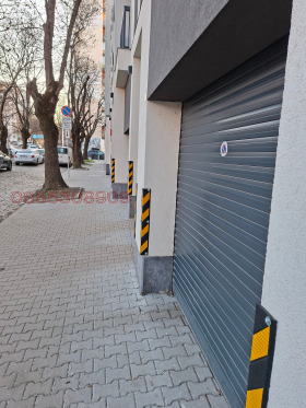 ГАРАЖ, ПАРКОМЯСТО, 20 m2 - Holmes.bg ГАРАЖ, ПАРКОМЯСТО, 20 m2