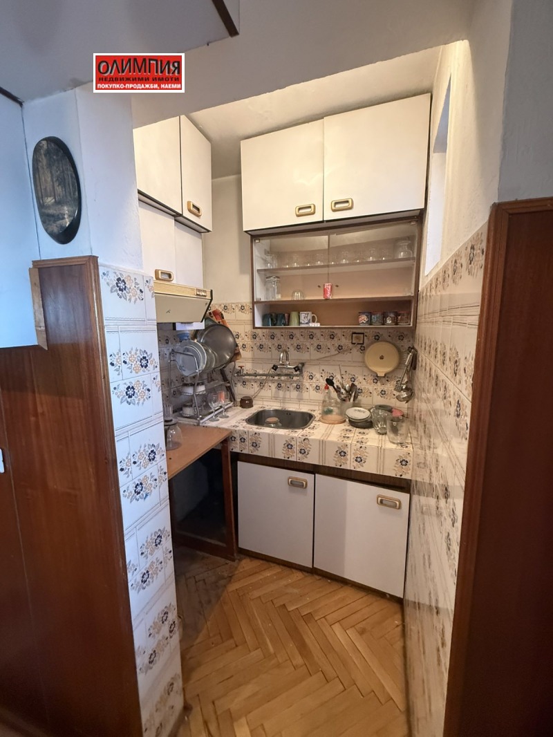Под наем 3-СТАЕН, град Плевен, Широк център • 350 € / 684.54 лв. • 47814553 1 — Holmes.bg Под наем 3-СТАЕН, град Плевен, Широк център • 350 € / 684.54 лв. • 47814553 1