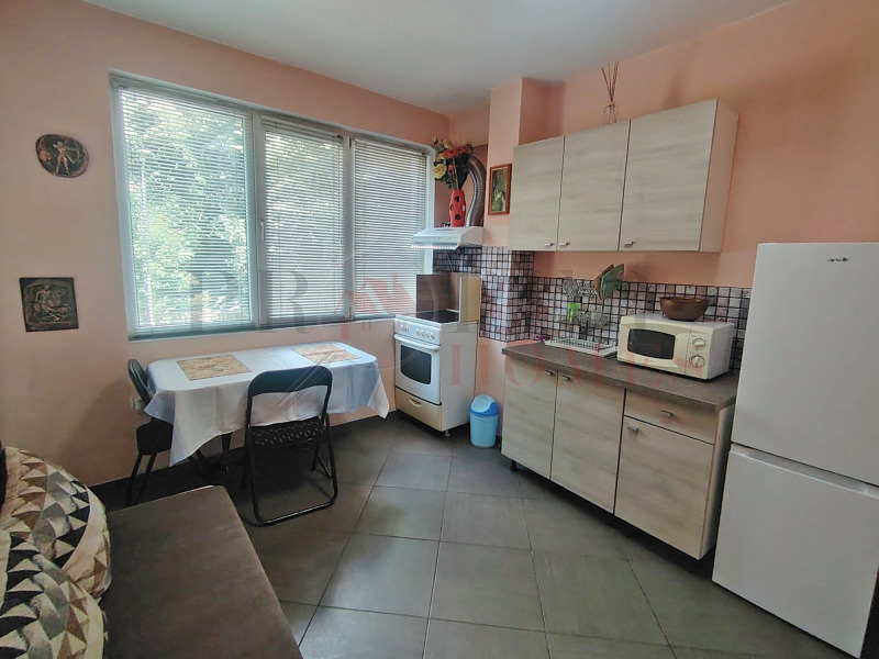Под наем 3-СТАЕН, град Велико Търново, Център • 360 € / 704.10 лв. • 77647675 1 — Holmes.bg Под наем 3-СТАЕН, град Велико Търново, Център • 360 € / 704.10 лв. • 77647675 1