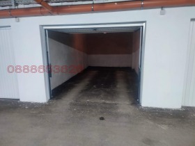 ГАРАЖ, ПАРКОМЯСТО, 15 m2 - Holmes.bg ГАРАЖ, ПАРКОМЯСТО, 15 m2