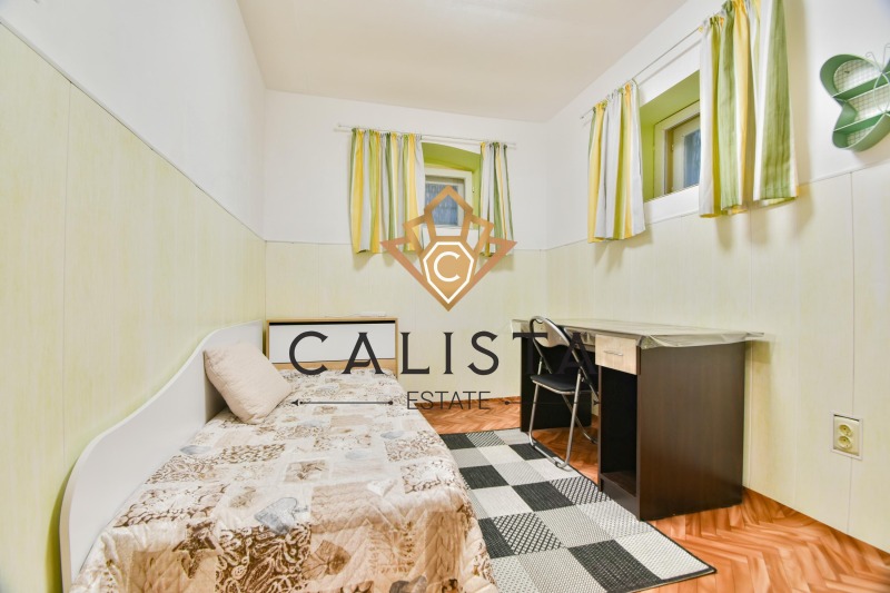 Под наем 2-СТАЕН, град София, Център • 899 лв. / 459.65 € • 98621510 1 — Holmes.bg Под наем 2-СТАЕН, град София, Център • 899 лв. / 459.65 € • 98621510 1