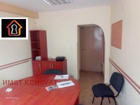 Офиси под наем в град Враца, Център - изображение 6 