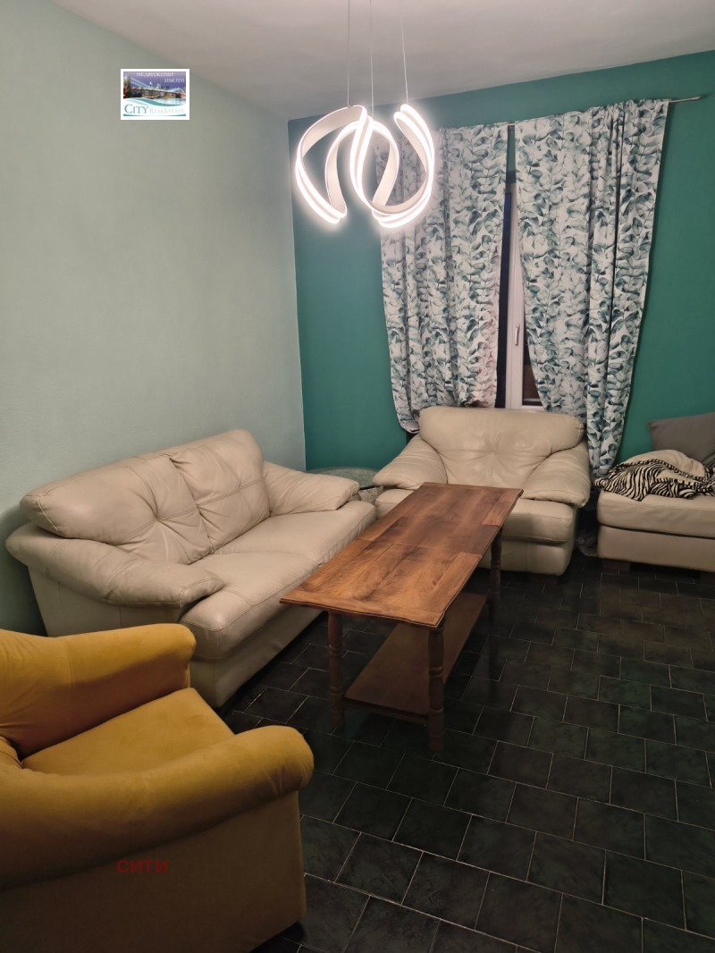 Под наем 2-СТАЕН, град Пловдив, Център • 800 лв. / 409.03 € • 68969107 1 — Holmes.bg Под наем 2-СТАЕН, град Пловдив, Център • 800 лв. / 409.03 € • 68969107 1