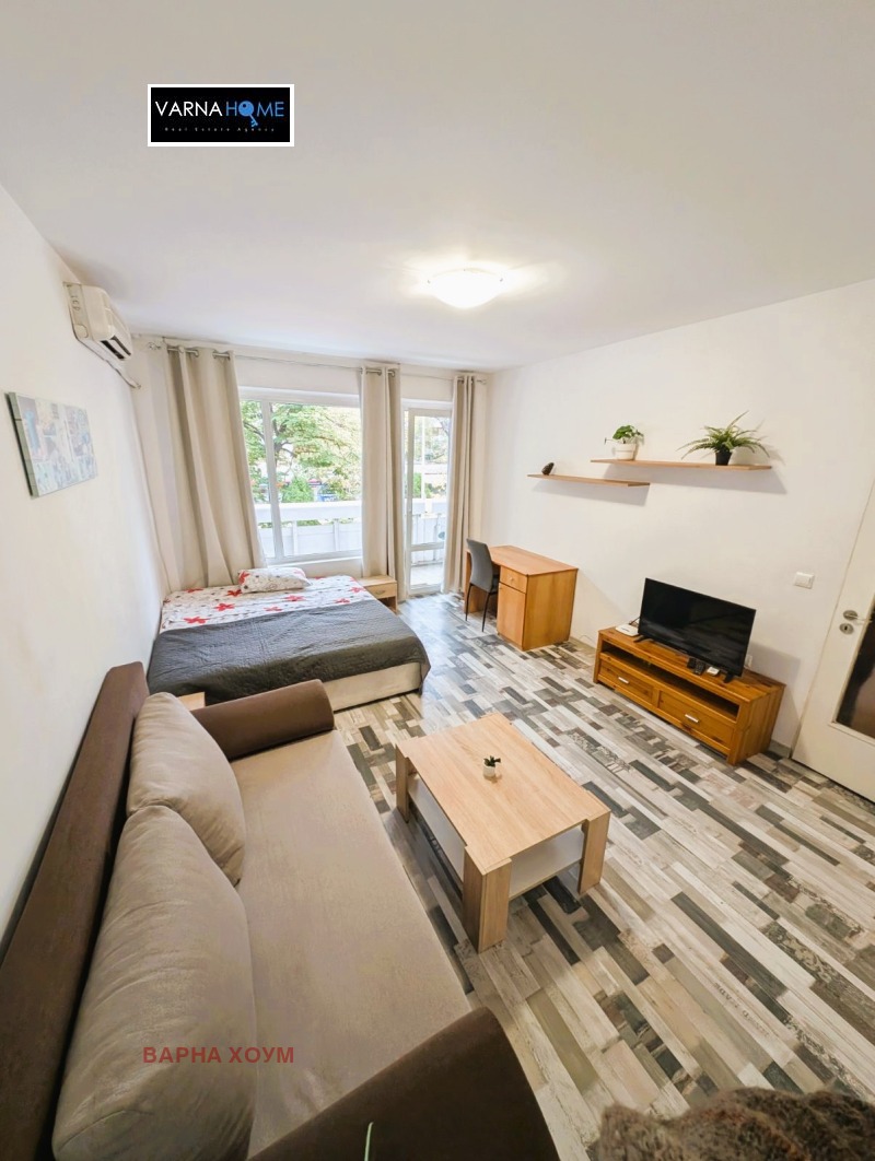 Под наем 2-СТАЕН, град Варна, ВИНС-Червен площад • 900 лв. / 460.16 € • 27560284 1 — Holmes.bg Под наем 2-СТАЕН, град Варна, ВИНС-Червен площад • 900 лв. / 460.16 € • 27560284 1