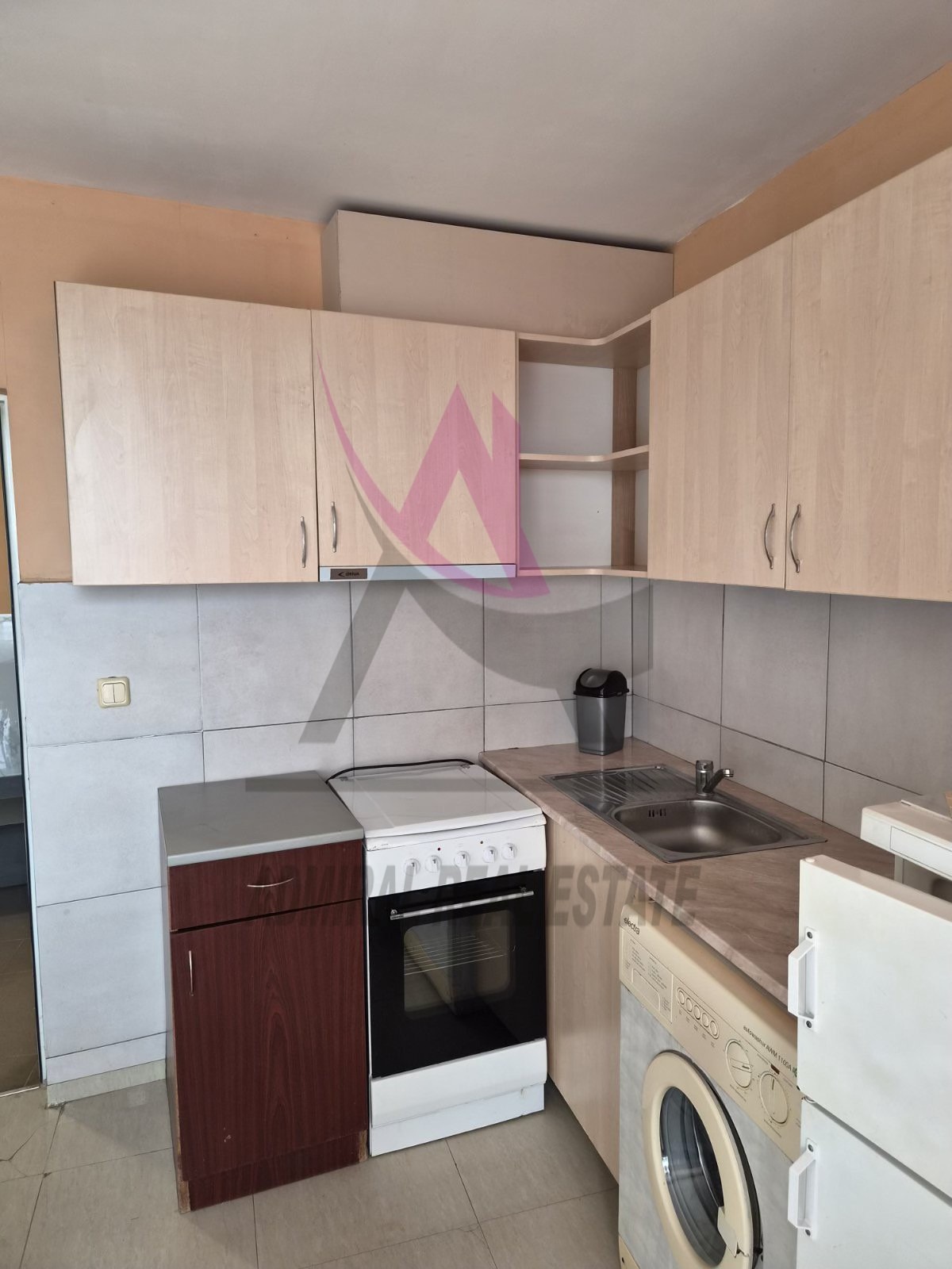 Дава под наем 2-стаен град Варна , Бриз , 60 кв.м | 99202776 — Imoti.com Дава под наем 2-стаен град Варна , Бриз , 60 кв.м | 99202776