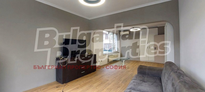 Под наем ОФИС, град София, Център • 800 € / 1564.66 лв. • 72767637 1 — Holmes.bg Под наем ОФИС, град София, Център • 800 € / 1564.66 лв. • 72767637 1