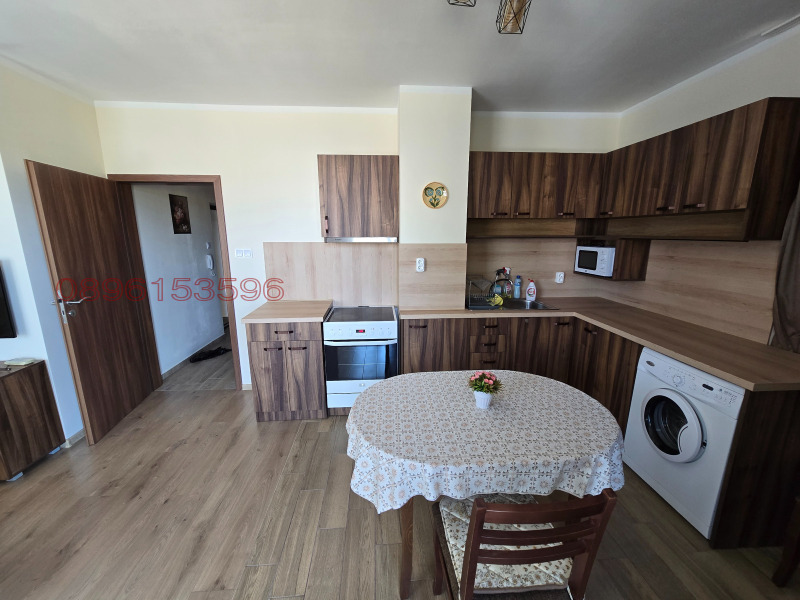 Под наем 3-СТАЕН, град Пловдив, Коматевски възел • 600 € • 22414277 1 — Holmes.bg Под наем 3-СТАЕН, град Пловдив, Коматевски възел • 600 € • 22414277 1
