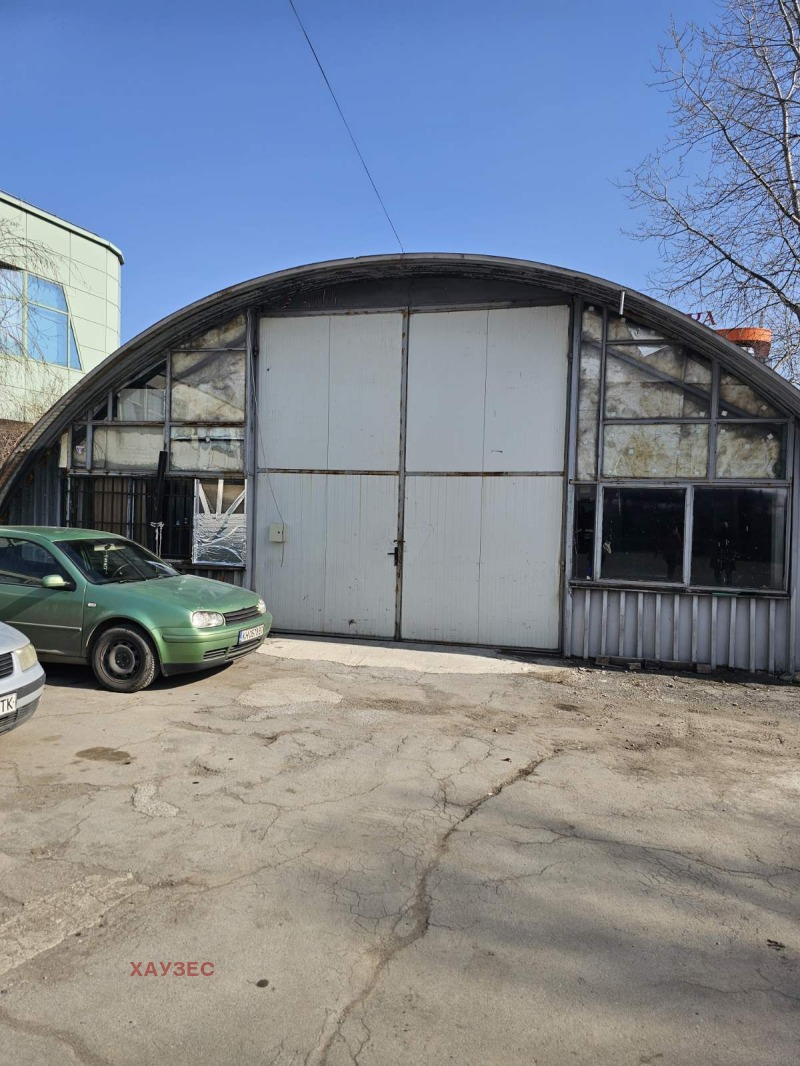 Под наем СКЛАД, град София, Дружба 2 • 1800 € / 3520.49 лв. • 50061083 1 — Holmes.bg Под наем СКЛАД, град София, Дружба 2 • 1800 € / 3520.49 лв. • 50061083 1