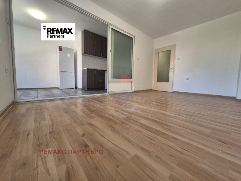 Под наем 2-СТАЕН, град Варна, Лятно кино Тракия • 450 € • 47846505 1 — Holmes.bg Под наем 2-СТАЕН, град Варна, Лятно кино Тракия • 450 € • 47846505 1
