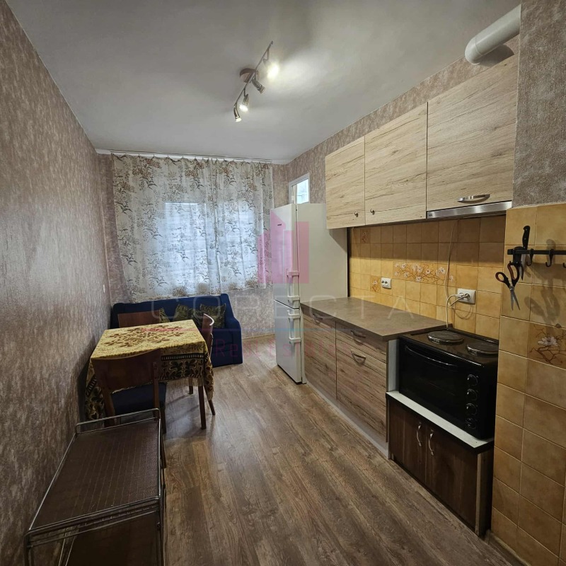 Под наем 2-СТАЕН, град Русе, Център • 360 € / 704.10 лв. • 12301770 1 — Holmes.bg Под наем 2-СТАЕН, град Русе, Център • 360 € / 704.10 лв. • 12301770 1