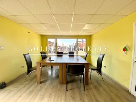 МЯСТО, 8 000 m2 - Holmes.bg МЯСТО, 8 000 m2