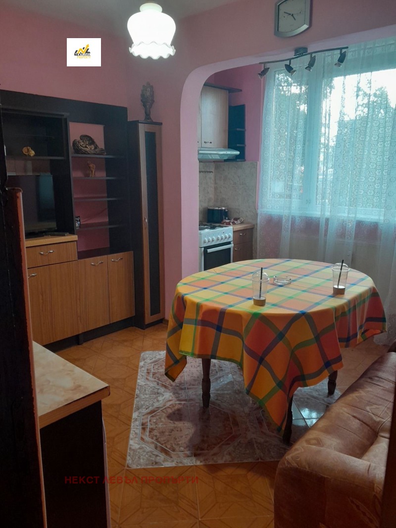 Под наем 3-СТАЕН, град София, Левски В • 599 € • 47939675 1 — Holmes.bg Под наем 3-СТАЕН, град София, Левски В • 599 € • 47939675 1