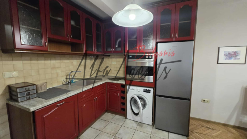 Под наем 3-СТАЕН, град Варна, Конфуто • 620 € / 1212.61 лв. • 17645429 1 — Holmes.bg Под наем 3-СТАЕН, град Варна, Конфуто • 620 € / 1212.61 лв. • 17645429 1