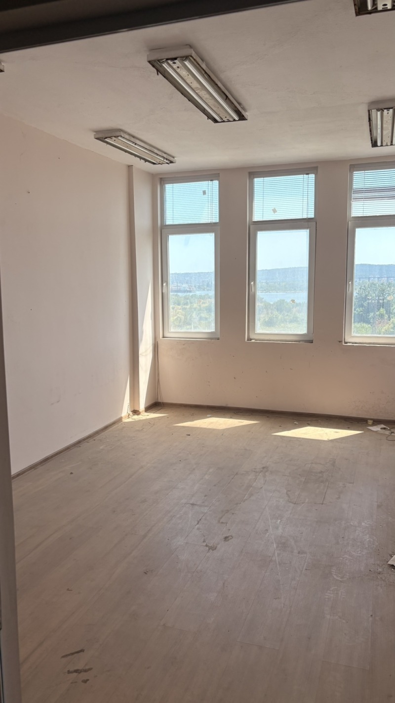Под наем ОФИС, град Варна, Западна промишлена зона • 240 € • 31391492 1 — Holmes.bg Под наем ОФИС, град Варна, Западна промишлена зона • 240 € • 31391492 1