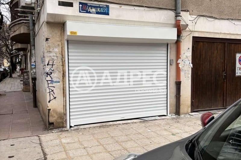 Под наем ГАРАЖ, ПАРКОМЯСТО, град София, Белите брези • 180 € / 352.05 лв. • 83884703 1 — Holmes.bg Под наем ГАРАЖ, ПАРКОМЯСТО, град София, Белите брези • 180 € / 352.05 лв. • 83884703 1