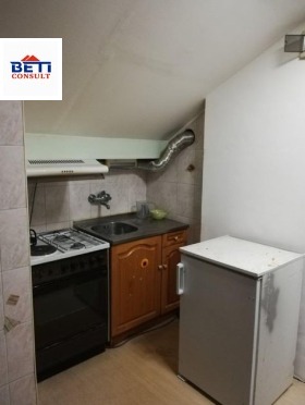 ЕТАЖ ОТ КЪЩА, 50 m2 - Holmes.bg ЕТАЖ ОТ КЪЩА, 50 m2