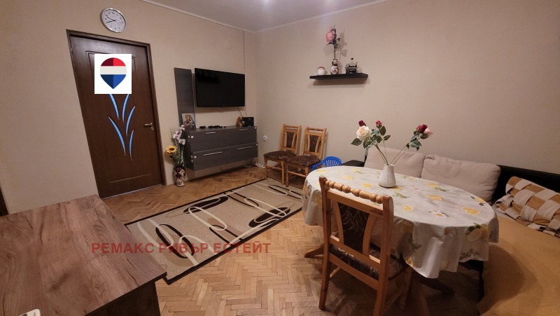 Под наем 1-СТАЕН, град Русе, Здравец Изток • 350 € • 96048603 1 — Holmes.bg Под наем 1-СТАЕН, град Русе, Здравец Изток • 350 € • 96048603 1
