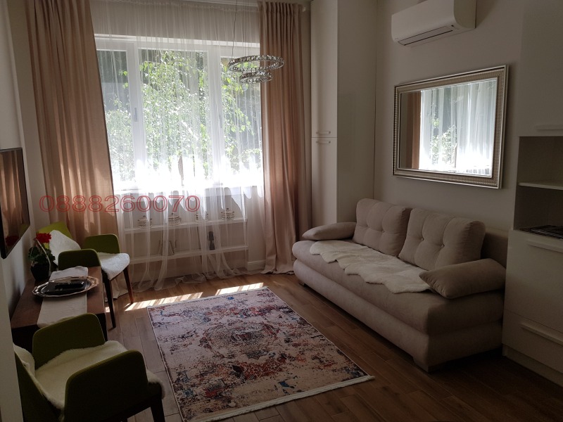 Под наем 2-СТАЕН, град София, Оборище • 680 € • 39867833 1 — Holmes.bg Под наем 2-СТАЕН, град София, Оборище • 680 € • 39867833 1