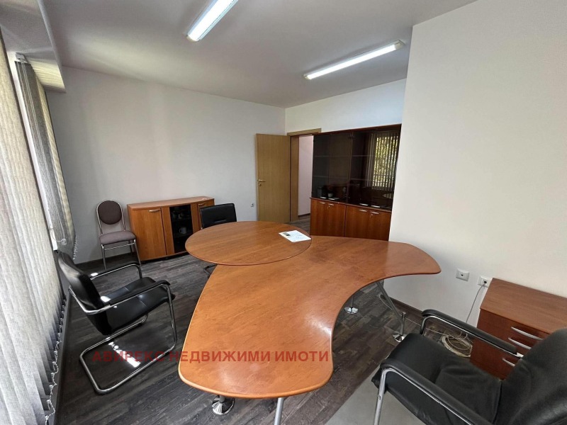Под наем ОФИС, град Пловдив, Тракия • 250 € • 90988030 1 — Holmes.bg Под наем ОФИС, град Пловдив, Тракия • 250 € • 90988030 1