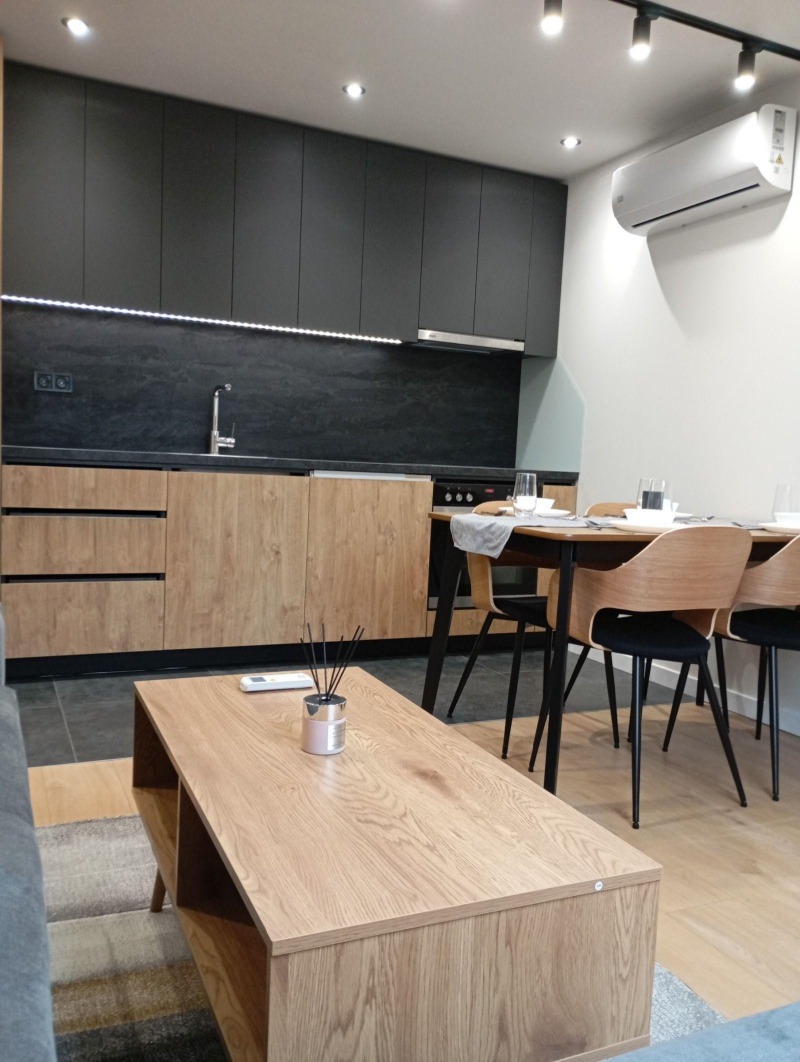 Под наем 2-СТАЕН, град София, Кръстова вада • 730 € / 1427.76 лв. • 70238670 1 — Holmes.bg Под наем 2-СТАЕН, град София, Кръстова вада • 730 € / 1427.76 лв. • 70238670 1