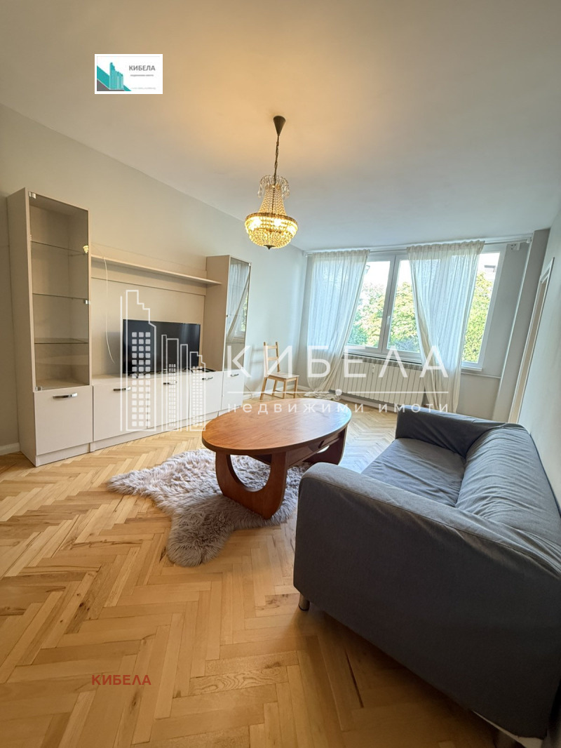 Под наем 3-СТАЕН, град София, Стрелбище • 800 € • 81007562 1 — Holmes.bg Под наем 3-СТАЕН, град София, Стрелбище • 800 € • 81007562 1