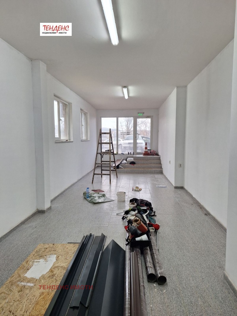 Под наем МАГАЗИН, град Кърджали, Възрожденци • 300 € / 586.75 лв. • 83067953 1 — Holmes.bg Под наем МАГАЗИН, град Кърджали, Възрожденци • 300 € / 586.75 лв. • 83067953 1