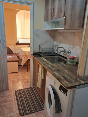 1-СТАЕН, 42 m2 - Holmes.bg 1-СТАЕН, 42 m2