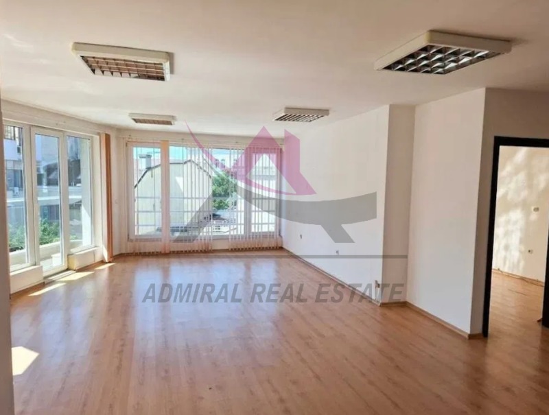 Под наем ОФИС, град Варна, Център • 730 € / 1427.76 лв. • 84903888 1 — Holmes.bg Под наем ОФИС, град Варна, Център • 730 € / 1427.76 лв. • 84903888 1