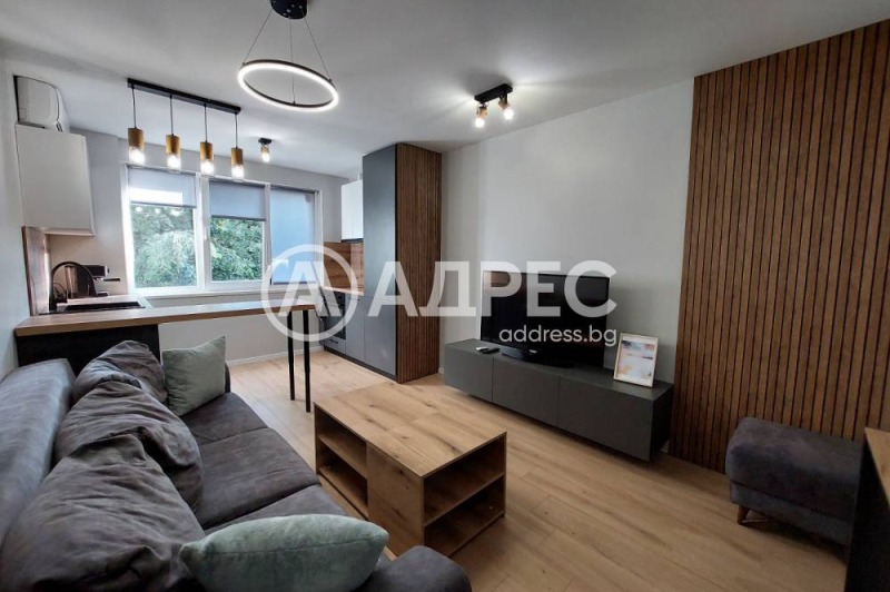 Под наем 3-СТАЕН, град София, Люлин 3 • 650 € / 1271.29 лв. • 29862305 1 — Holmes.bg Под наем 3-СТАЕН, град София, Люлин 3 • 650 € / 1271.29 лв. • 29862305 1