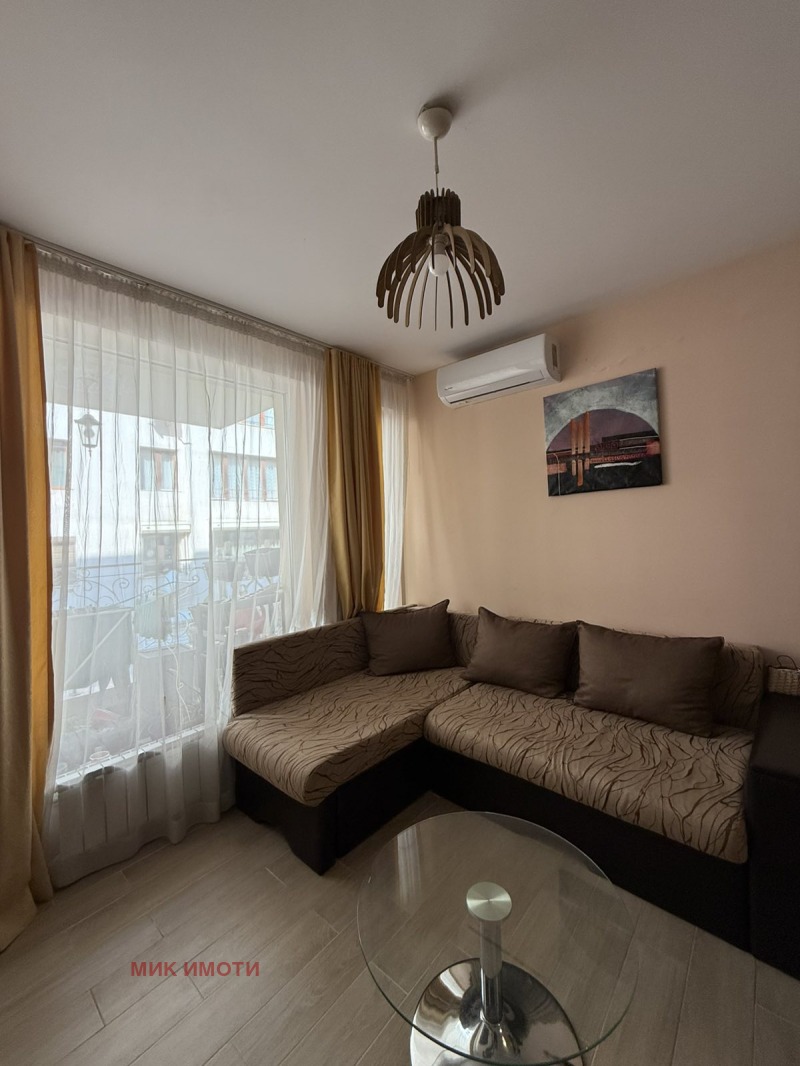 Под наем 3-СТАЕН, град София, Банишора • 800 € / 1564.66 лв. • 73991200 1 — Holmes.bg Под наем 3-СТАЕН, град София, Банишора • 800 € / 1564.66 лв. • 73991200 1