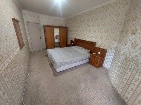 3-СТАЕН, 135 m2 - Holmes.bg 3-СТАЕН, 135 m2