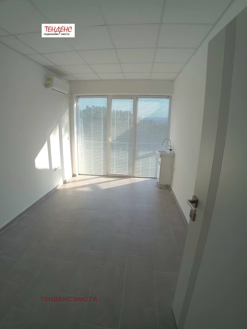 Под наем ОФИС, град Кърджали, Байкал • 230 € • 53340703 1 — Holmes.bg Под наем ОФИС, град Кърджали, Байкал • 230 € • 53340703 1