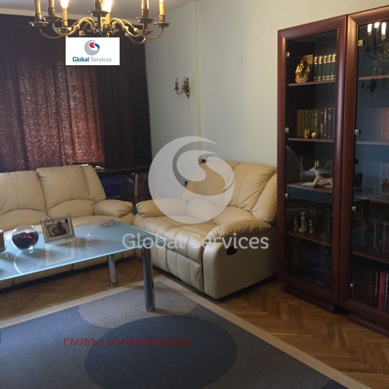 Под наем 3-СТАЕН, град София, Сердика • 750 € / 1466.87 лв. • 59957195 1 — Holmes.bg Под наем 3-СТАЕН, град София, Сердика • 750 € / 1466.87 лв. • 59957195 1