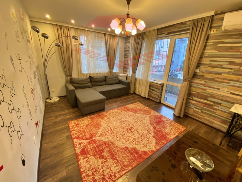 Под наем 2-СТАЕН, град Шумен, Център • 560 € / 1095.26 лв. • 56162389 1 — Holmes.bg Под наем 2-СТАЕН, град Шумен, Център • 560 € / 1095.26 лв. • 56162389 1