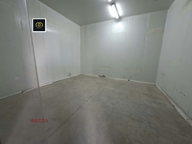 Под наем СКЛАД, град София, Обеля 2 • 600 € / 1173.50 лв. • 70038931 1 — Holmes.bg Под наем СКЛАД, град София, Обеля 2 • 600 € / 1173.50 лв. • 70038931 1