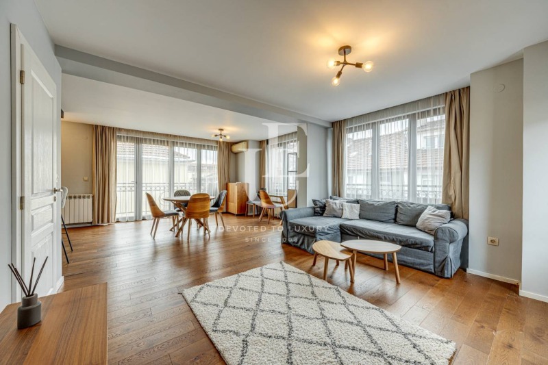 Под наем 4-СТАЕН, град София, Център • 1800 € / 3520.49 лв. • 86160132 1 — Holmes.bg Под наем 4-СТАЕН, град София, Център • 1800 € / 3520.49 лв. • 86160132 1