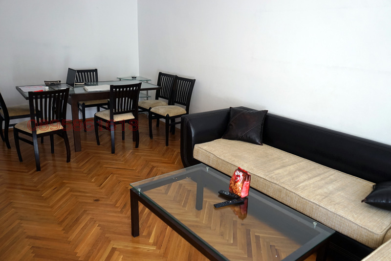 Под наем 3-СТАЕН, град София, Изток • 800 € / 1564.66 лв. • 20378445 1 — Holmes.bg Под наем 3-СТАЕН, град София, Изток • 800 € / 1564.66 лв. • 20378445 1