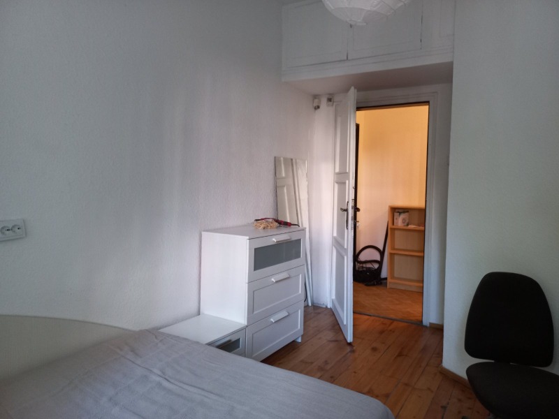 Под наем 4-СТАЕН, град София, Център • 1100 € / 2151.41 лв. • 80907058 1 — Holmes.bg Под наем 4-СТАЕН, град София, Център • 1100 € / 2151.41 лв. • 80907058 1
