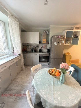 Обява Дава под наем 2-СТАЕН,град София, Редута>