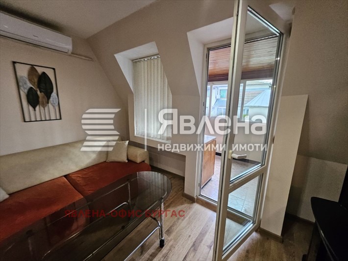 Под наем 3-СТАЕН, град Бургас, Лазур • 460 € / 899.68 лв. • 18872981 1 — Holmes.bg Под наем 3-СТАЕН, град Бургас, Лазур • 460 € / 899.68 лв. • 18872981 1